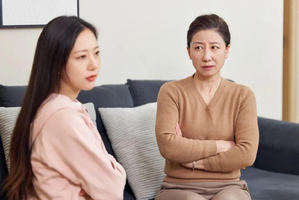 婆媳矛盾中老公为何总是维护婆婆?