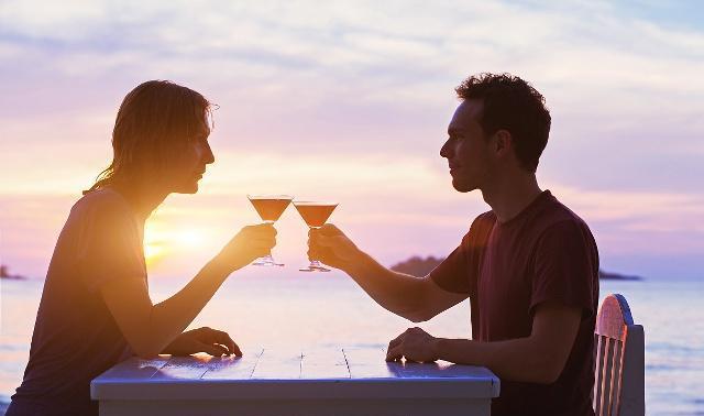 婚姻亮红灯？3个致命雷区90%夫妻都在踩！