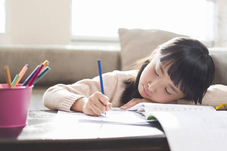 家长智慧助孩子飞翔的启示:关于作业拖拉的检讨书