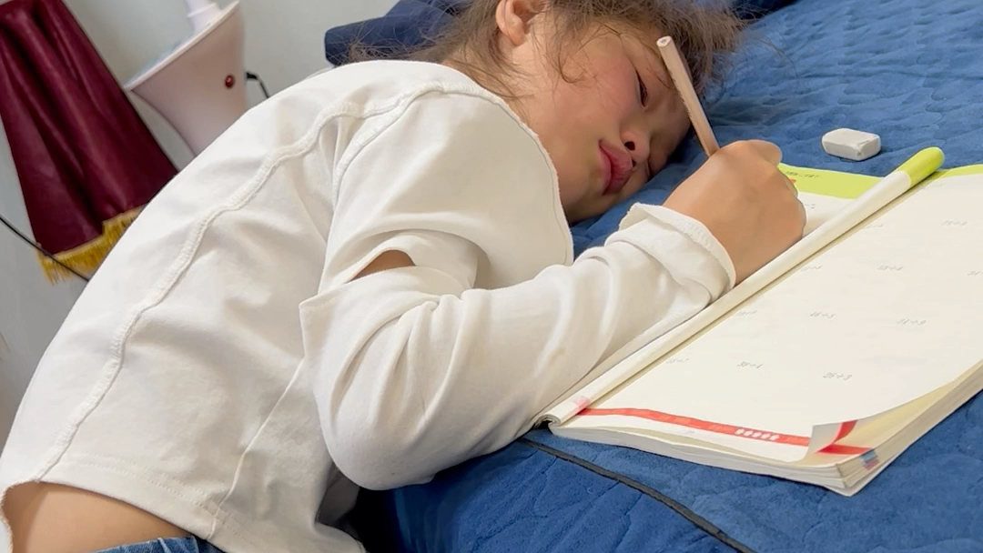 走出手机迷阵:父母与儿子共筑健康习惯